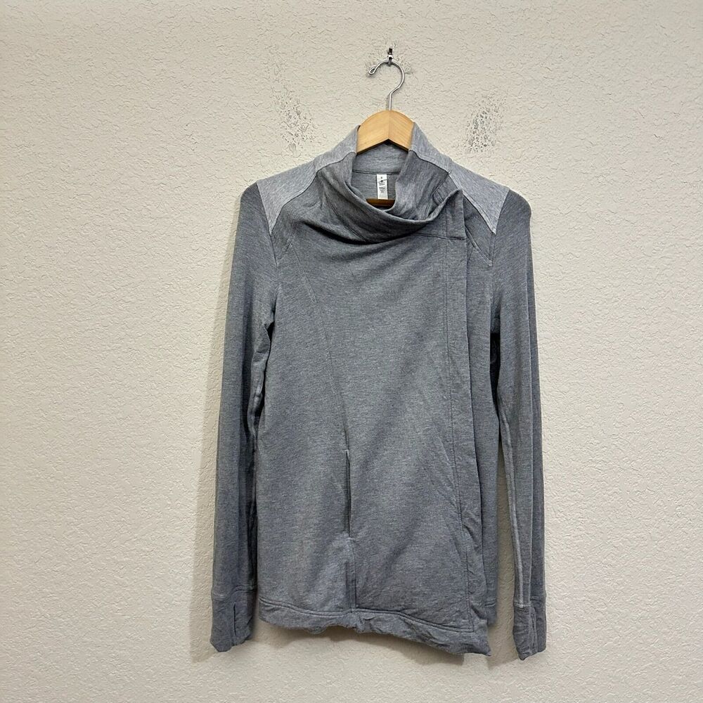 LULULEMON Coast Wrap Jacket Heather Gray Mock Neck Stretch Athleisure
